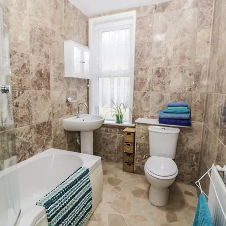 Holiday home 14 Clark Street Scarborough